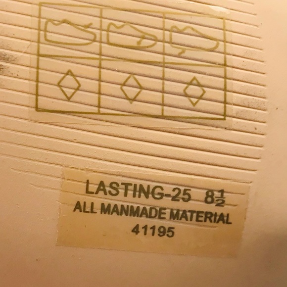 BAMBOO HEELS - Picture 3 of 7